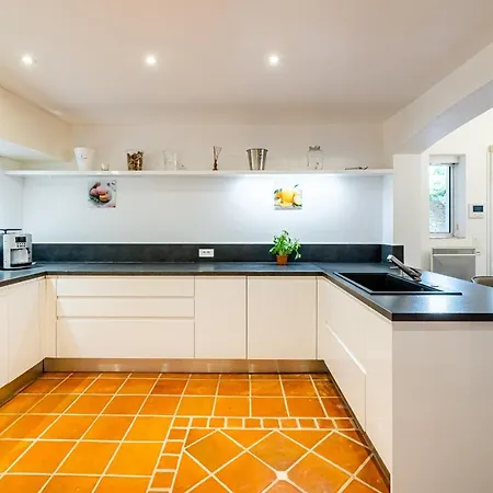 Bellevue Par Dodo-a-cassis Vila Cassis